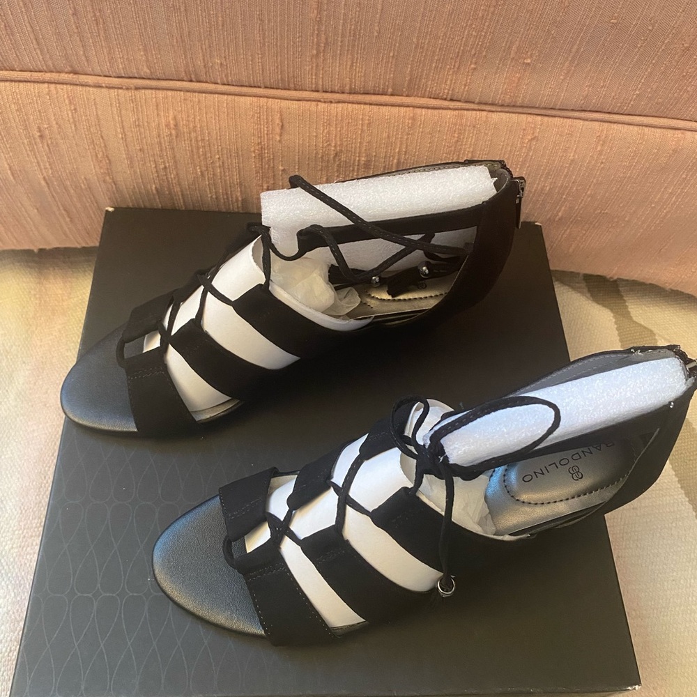 Bandolino Wedge Sandal (NWOT) - Picture 2 of 12